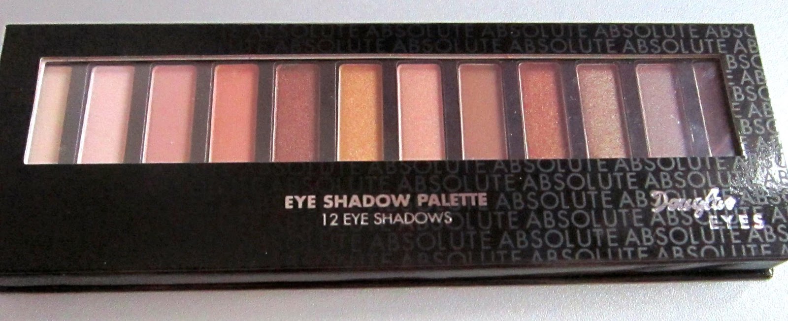 eye-shadow-palette