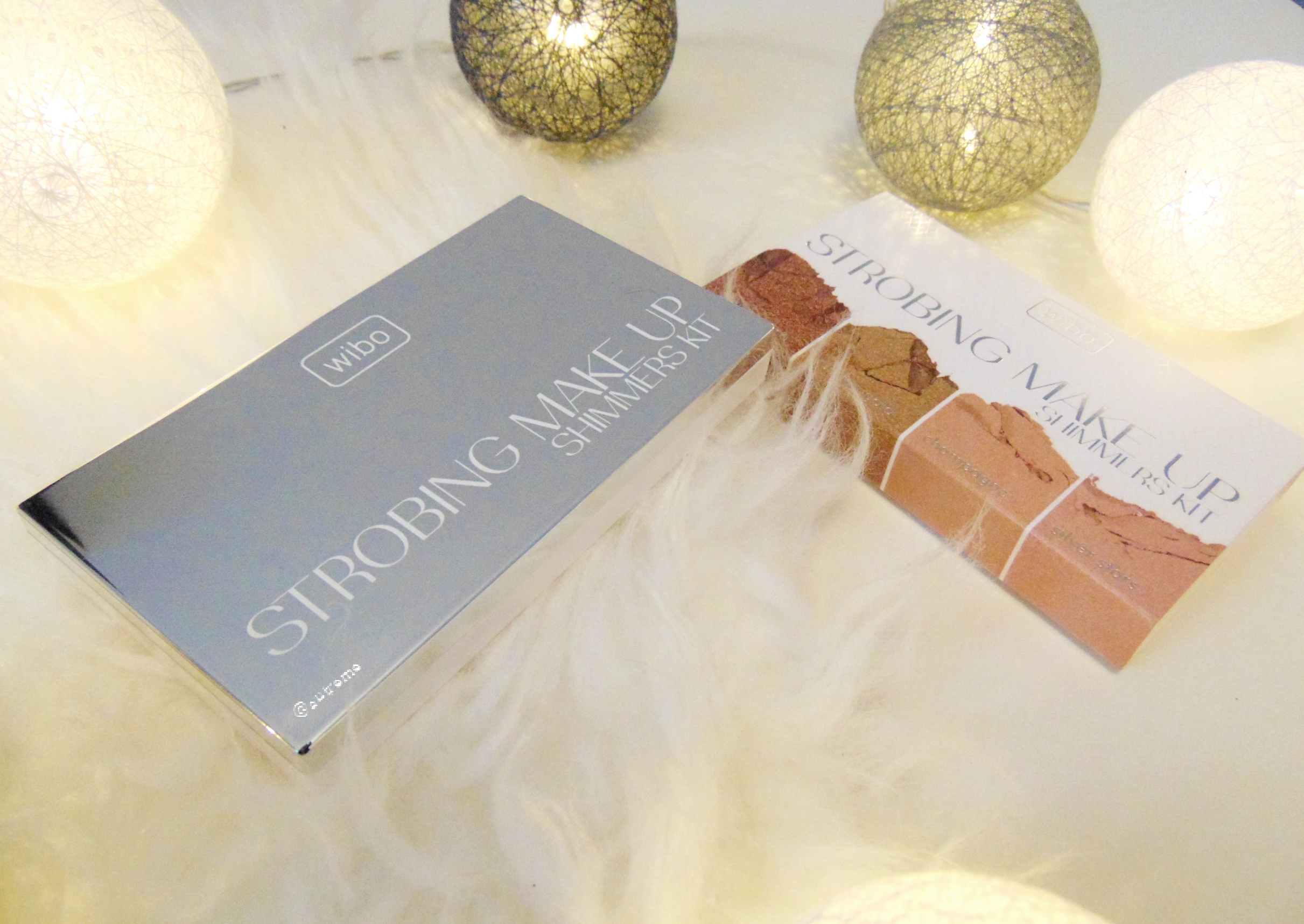 strobing-make-up-shimmers-kit-wibo
